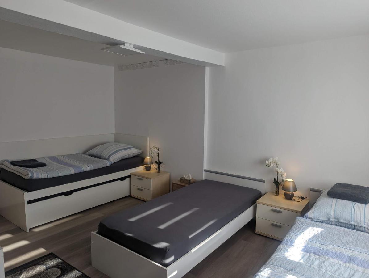 Hanau Frankfurt *